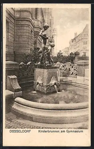 AK Düsseldorf, Ansicht vom Kinderbrunnen am Gymnasium