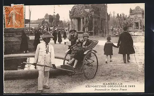 AK Marseille, Ausstellung Exposition coloniale 1922, Promenade en Pousse-Pousse mit Besuchern