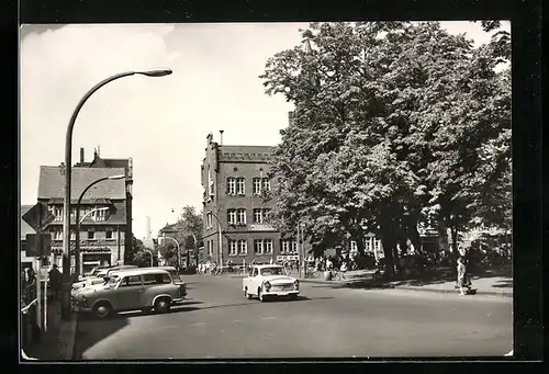 AK Bitterfeld, Markt mit Rathaus