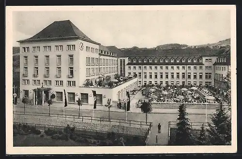 AK Oberschlema, Strassenpartie am Kurhotel