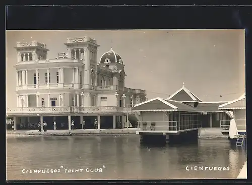 AK Cienfuegos, The Yacht Club seen from a Pier