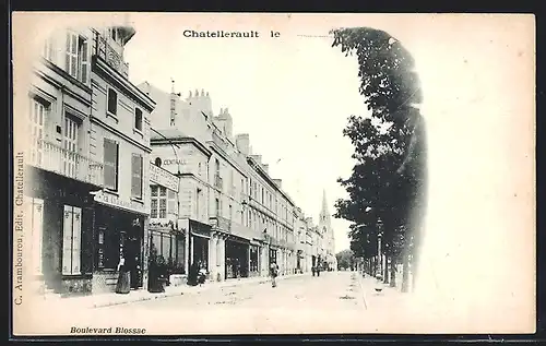 AK Chatellerault, La Promenade et l`Église