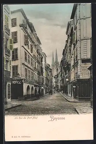 AK Bayonne, La Rue du Port-Neuf, Strassenpartie