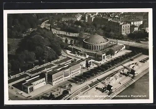 AK Düsseldorf, Reichswirtschaftsmuseum & Planetarium