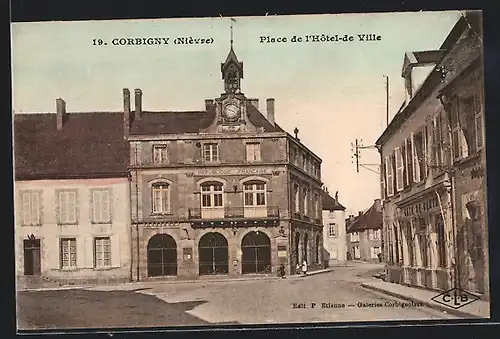 AK Corbigny, Place de l`Hotel-de Ville