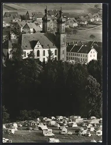 AK St. Peter /Schwarzwald, Campingplatz Steingrubenhof und Kirche