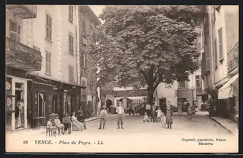 AK Vence, Place du Peyra