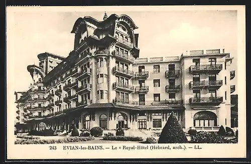 AK Evian-les-Bains, Le Royal-Hotel