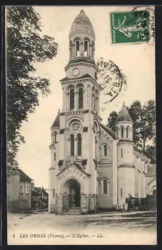 AK Les Ormes, L`Eglise