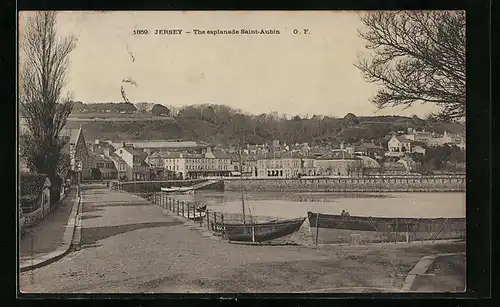 AK Saint-Aubin, Jersey, The Esplanade