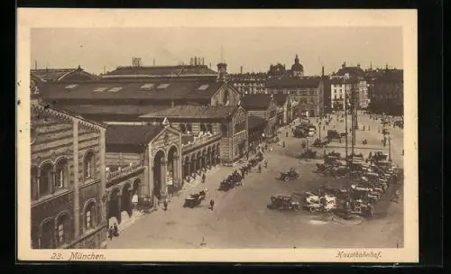 AK München, Parkende Autos auf dem Bahnhofsplatz