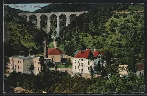 AK Zampach, Ortsansicht mit Fabrik und Viadukt