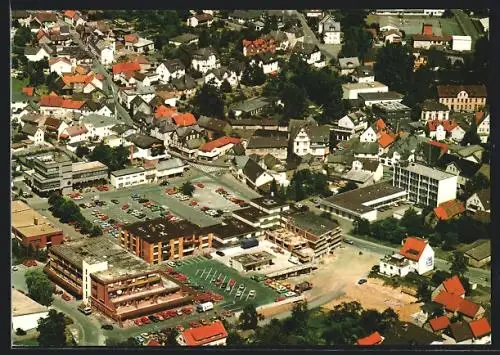 AK Gladenbach, Teilansicht mit grossem Parkplatz vom Flugzeug aus