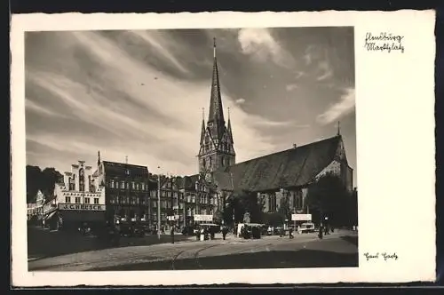 AK Flensburg, Marktplatz mit Kirche