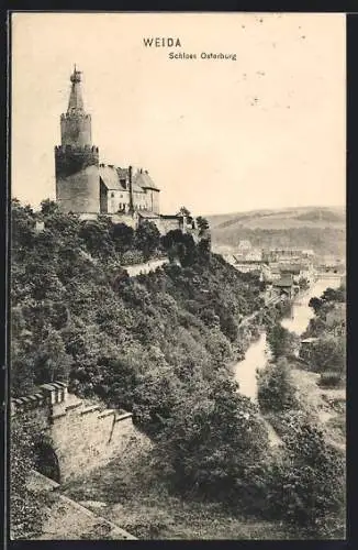 AK Weida / Thür., Schloss Osterburg in schöner Landschaft