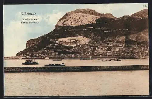 AK Gibraltar, Am Marinehafen