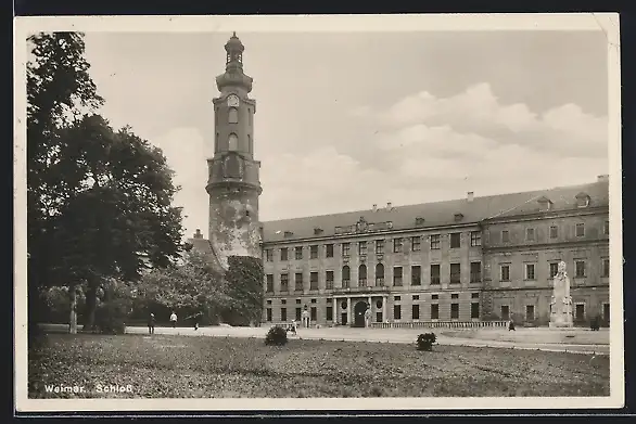 AK Weimar, Das Residenzschloss