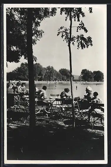 AK La Tène, Marin-Neuchatel, Plage, Cafe am Ufer