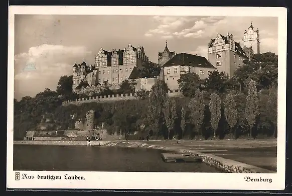 AK Bernburg / Saale, Blick auf das Schloss