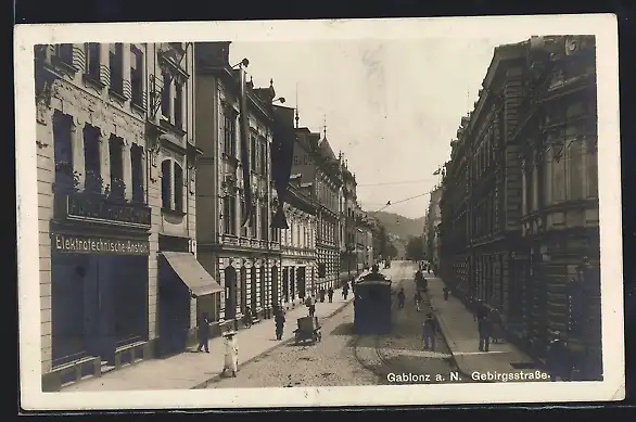 AK Gablonz a. N., Strassenbahn in der Gebirgsstrasse