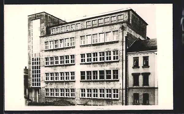 Foto-AK Nürnberg, Schule in der Rollnerstrasse 15, Bauhaus