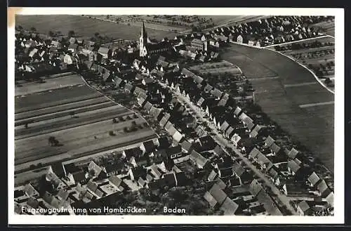 AK Hambrücken /Baden, Gesamtansicht vom Flugzeug aus gesehen