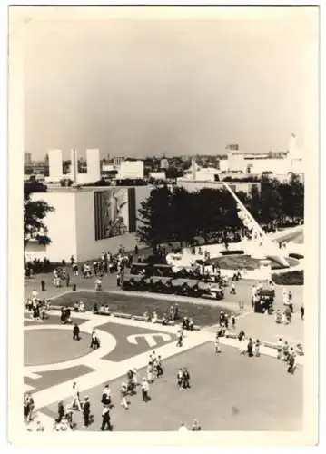Fotografie unbekannter Fotograf, Ansicht New York City, New Yorks Worlds Fair 1939, Blick über das Ausstellungsgelände