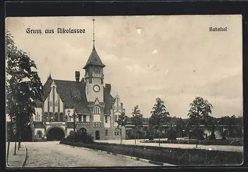 AK Berlin-Nikolassee, Blick zum Bahnhof