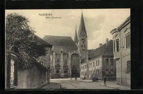 AK Augsburg, Strassenpartie am Dom (Nordfront)