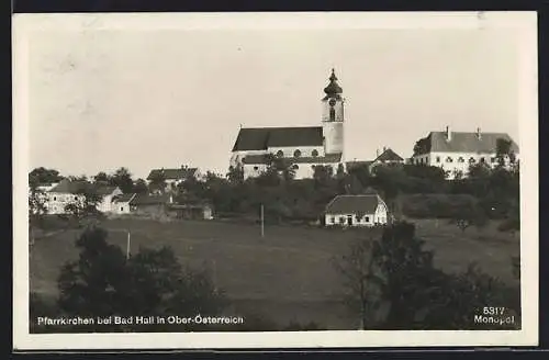 AK Pfarrkirchen bei Bad Hall, Ortsansicht mit prominenter Kirche