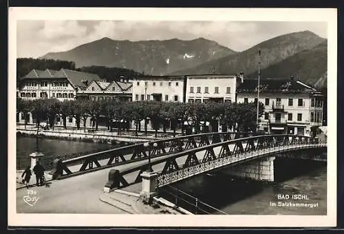 AK Bad Ischl, Ortsansicht mit Brücke
