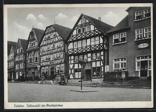 AK Fritzlar, Teilansicht des Marktplatzes mit Fachwerkshäusern