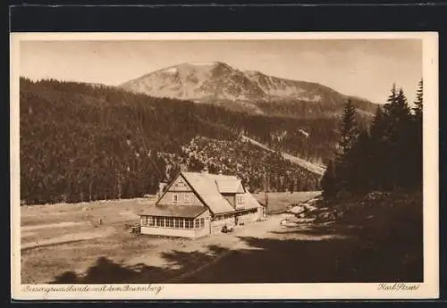 AK Riesengebirge, Riesengrundbaude mit dem Brunnberg