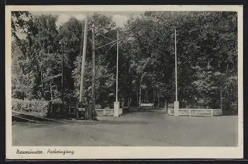 AK Neumünster, Parkeingang mit Bahnübergang