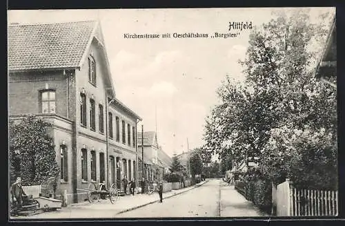 AK Hittfeld, Kirchenstrasse mit Geschäftshaus Bargsten