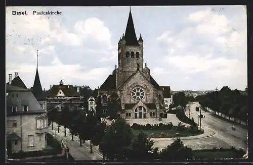 AK Basel, Strassenpartie mit Pauluskirche und Strassenbahn