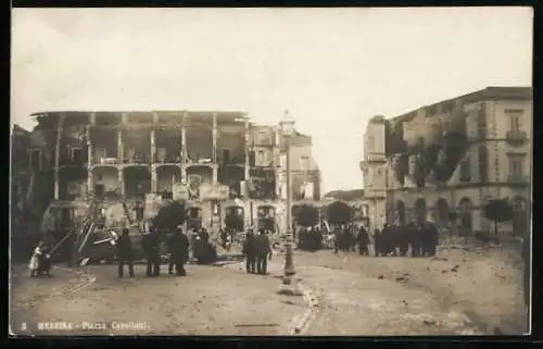 AK Messina, Zerstörte Häuser am Piazza Cavallotti nach dem Erdbeben