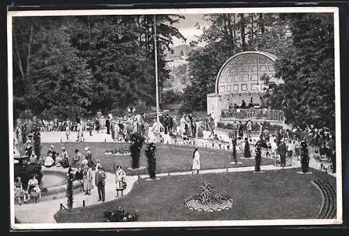 AK Bad Hall, Kurpark, Teilansicht mit Bühne