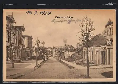 AK Göhren a. Rügen, Strassenpartie mit Gasthaus und Geschäften