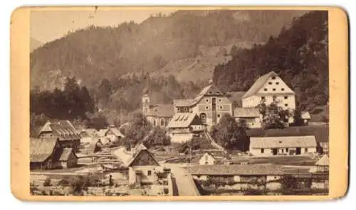 Fotografie Adalbert Kurka, Eisenerz, Ansicht Grossreifling, Blick in den Ort mit Kirche