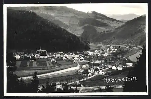 AK Rabenstein an der Pielach, Blick über den Bahnhof und die Ortschaft