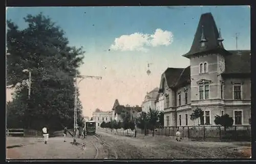 AK Hermannstadt, Strassenpartie der Schwewisgasse mit Strassenbahn