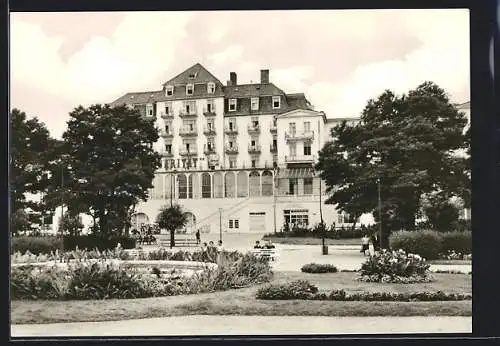 AK Heringsdorf /Ostsee, Blick zum FDGB-Erholungsheim Solidarität