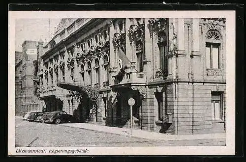 AK Litzmannstadt, Regierungsgebäude, davor parkende Autos