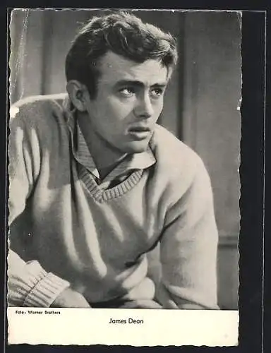 AK Schauspieler James Dean mit nach oben schauendem Blick