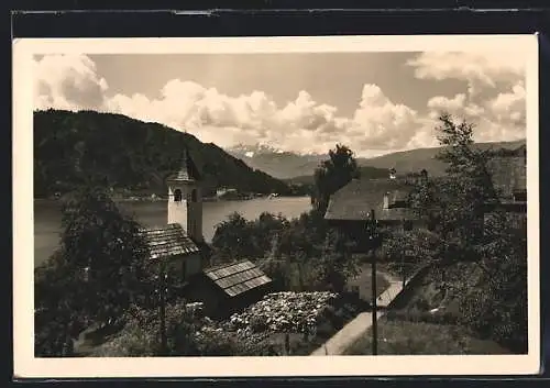 AK Sattendorf am Ossiachersee, Teilansicht mit Kirche und See