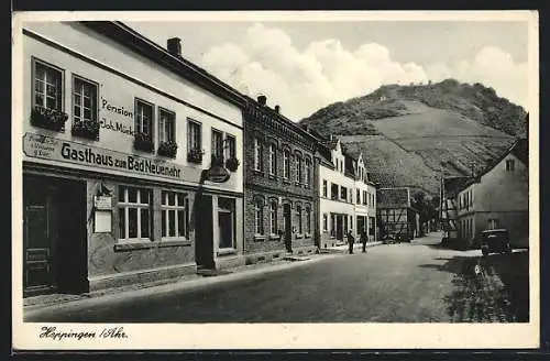 AK Heppingen /Ahr, Gasthaus-Pension zum Bad Neuenahr J. Mück mit Strasse und Bergblick