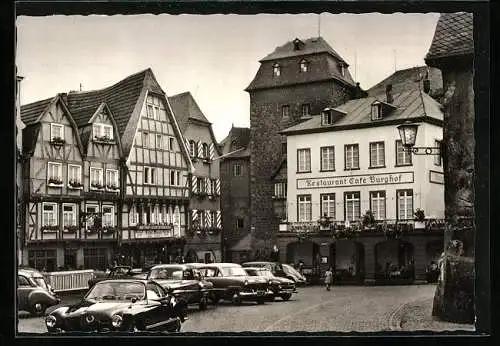 AK Linz a. Rhein, Ortspartie mit Fachwerkhäusern und Restaurant Cafe Burghof