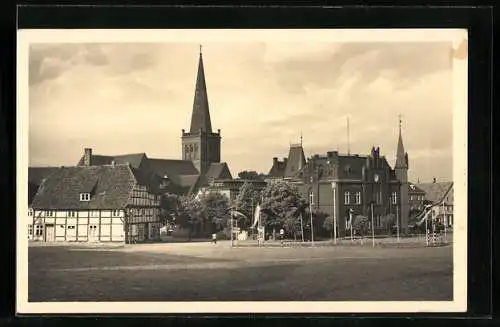 AK Bergen auf Rügen, Karl-Marx-Platz, Kirchturm