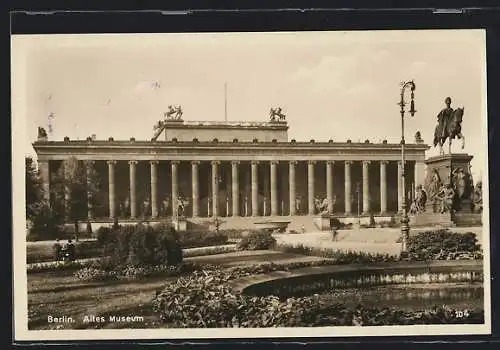 AK Berlin, Altes Museum mit Reiterstatue